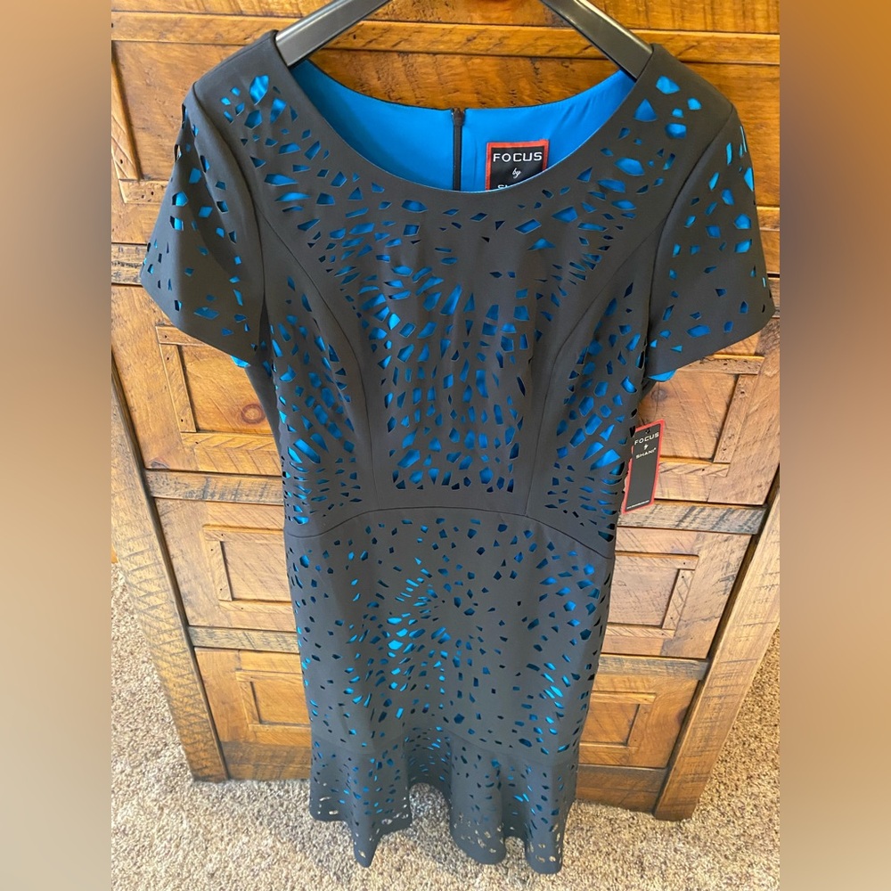 Focus by Shani black and blue cutout dress